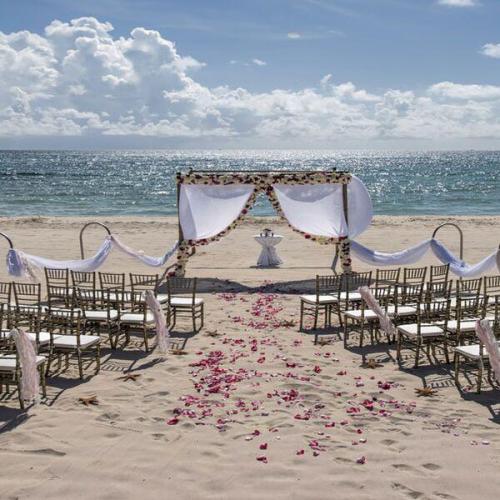 beach ceremony